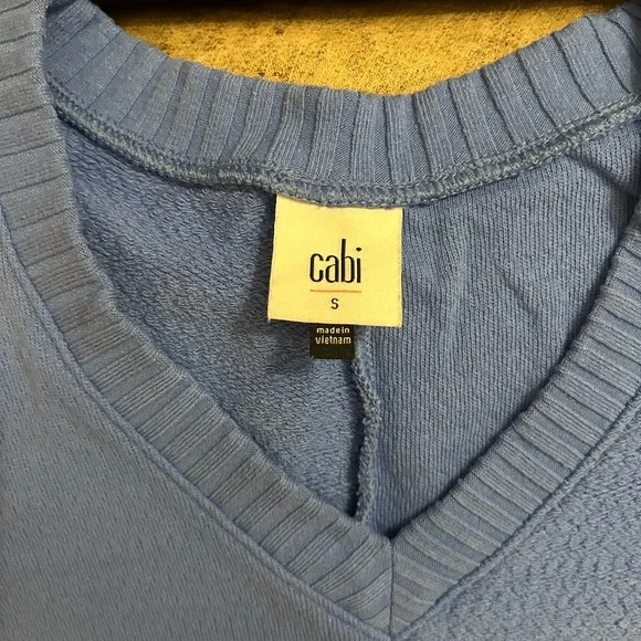 CAbi Skipper Women’s Blue Sweatshirt - Picture 3 of 4